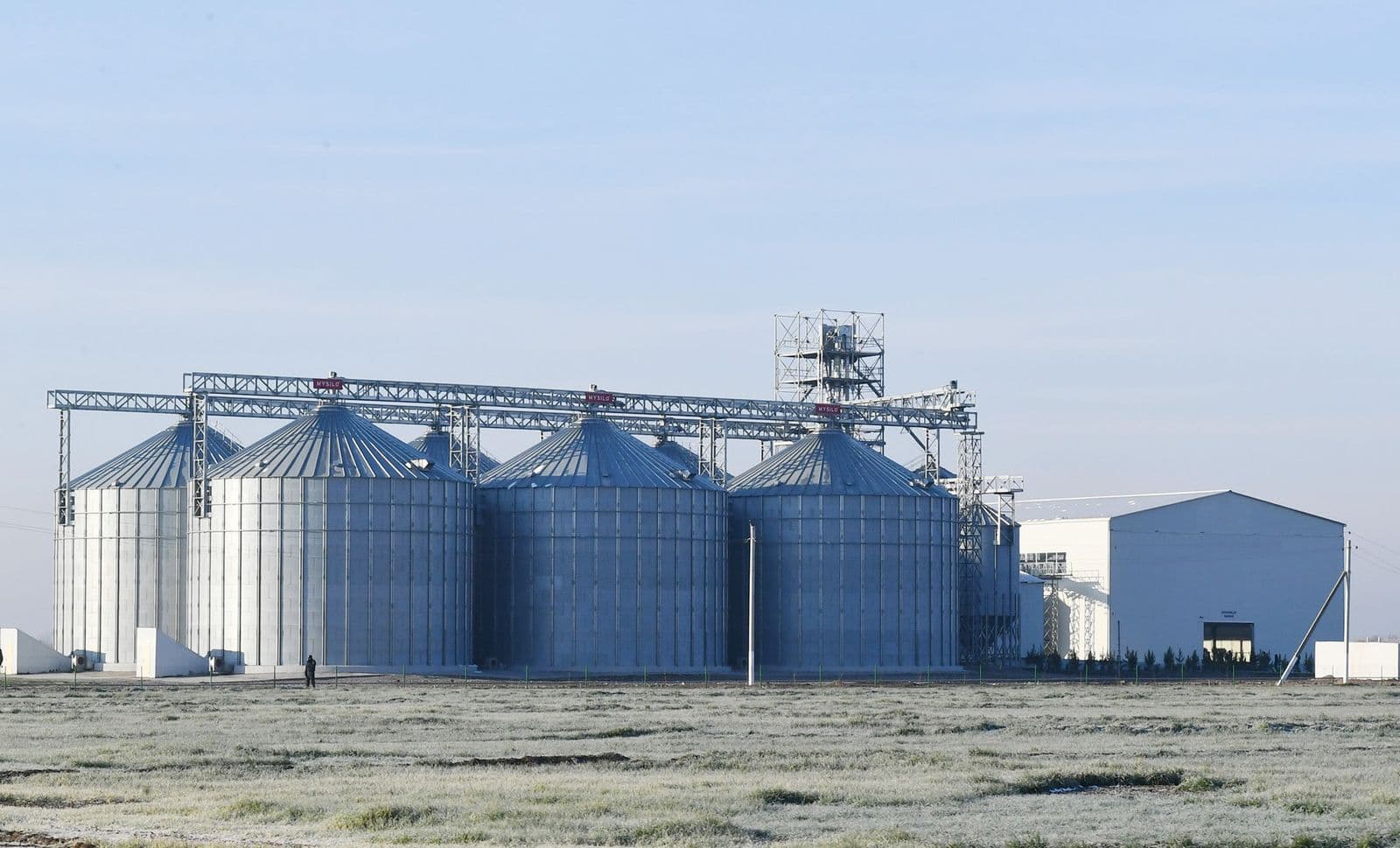 Silos and seed processing building, exterior